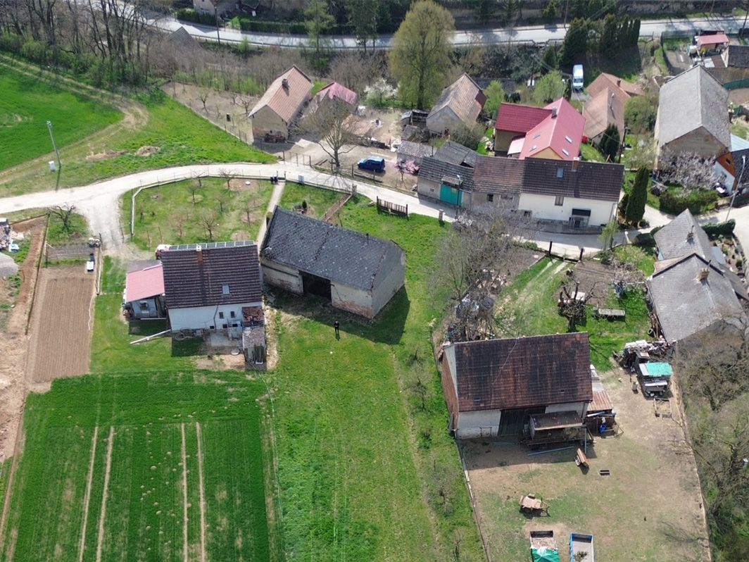 Stavební pozemek - Nemyslovice